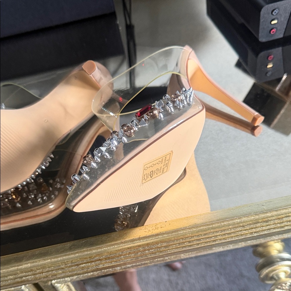 Zara Wang Gold and Red Embellished Heels - Picture 3 of 5